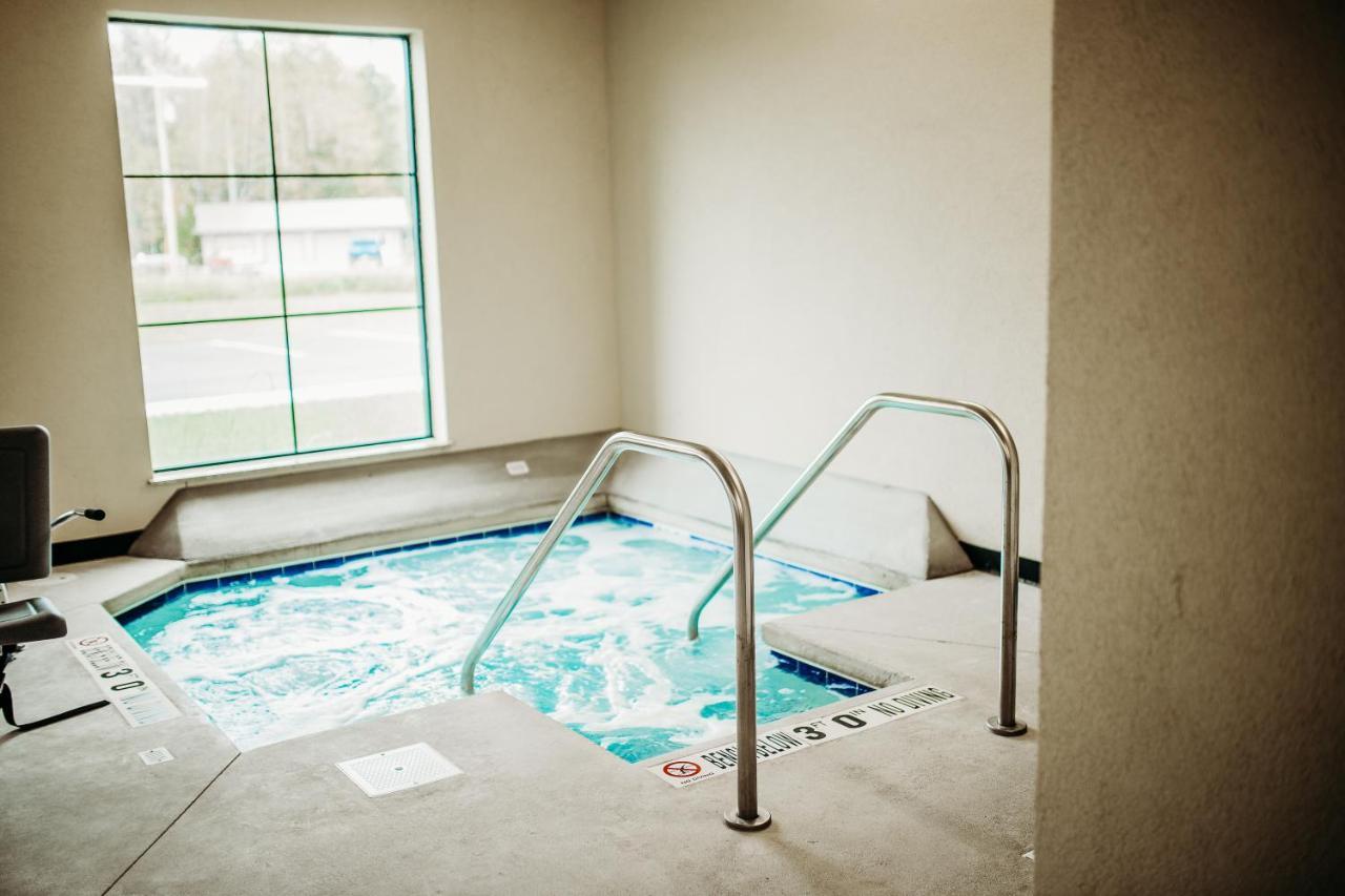 Cobblestone Hotel & Suites International Falls Luaran gambar